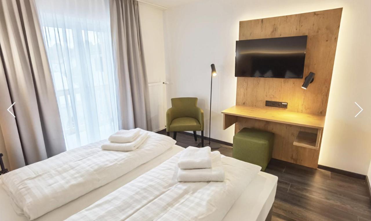 Waldschloessl Hotel Bruckmühl Екстериор снимка